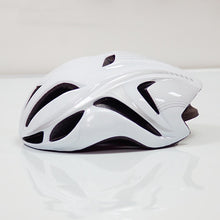 Load image into Gallery viewer, Aero Triathlon Cycling Helmet - OZN Shopping