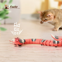 Load image into Gallery viewer, Smart Sensing Snake Cat Toys