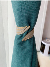 Load image into Gallery viewer, European light luxury curtain strap with metal inlaid diamond buckle