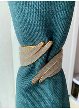 Load image into Gallery viewer, European light luxury curtain strap with metal inlaid diamond buckle