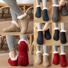 Load image into Gallery viewer, Winter Slipper
