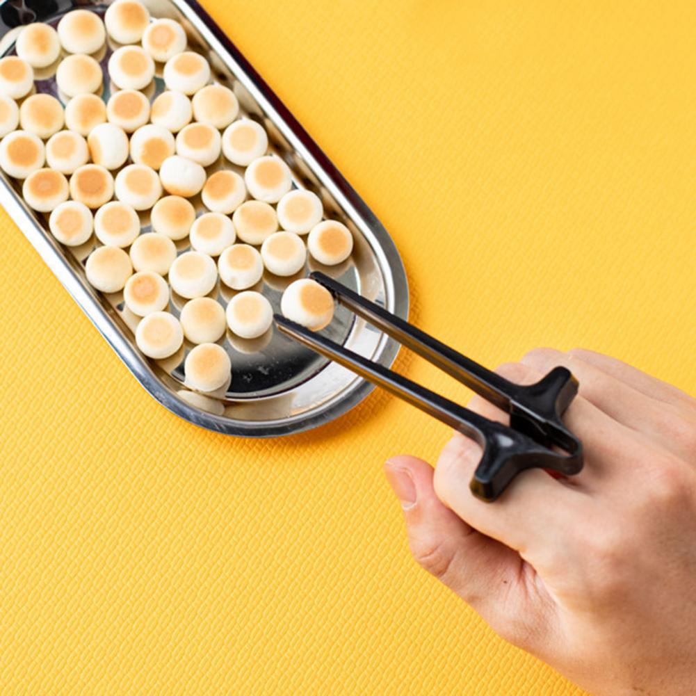 Free-Hands Snack Chopsticks Play Games Finger Chopsticks Lazy Assistant Clip Snacks Not Dirty Hand Phone Accessory Kitchen Tool - OZN Shopping