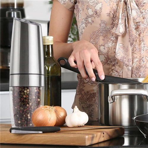 Electric Automatic Salt and Pepper Grinder  Kitchen Tools