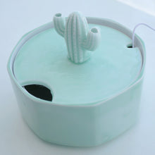 Load image into Gallery viewer, Cactus Shape Cats Water Fountain for Pets
