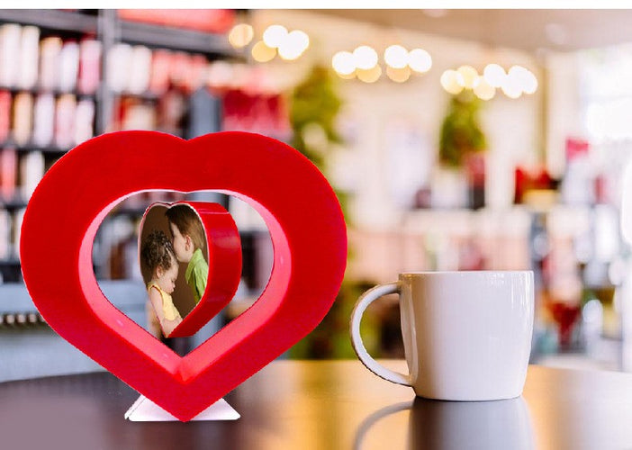 Heart shape magnetic floating photo frame, high tech levitating picture photo frame gifts - OZN Shopping