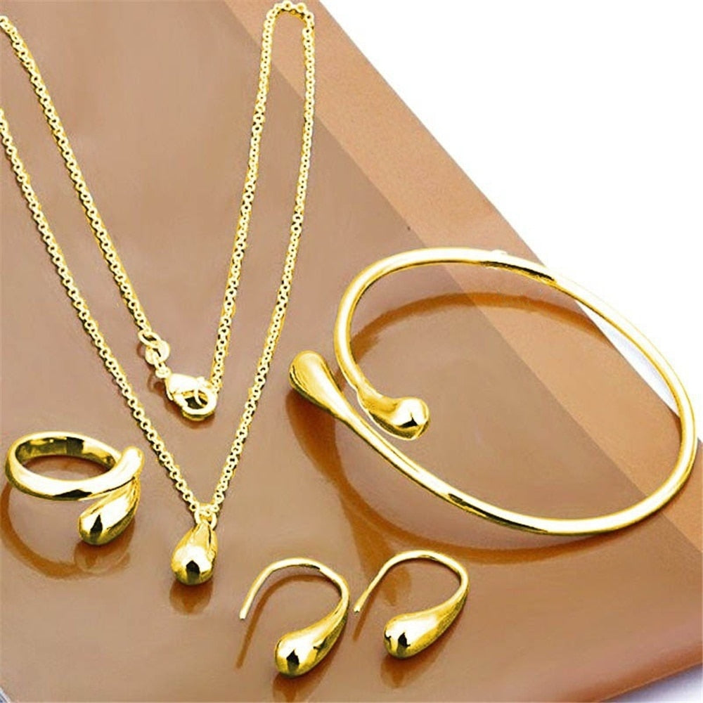 Exquisite Double Heart Necklace Earrings Bracelet Jewelry Set