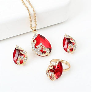 Exquisite Double Heart Necklace Earrings Bracelet Jewelry Set